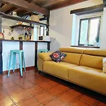 La Casina De La Caleyona, Parres - בית נופש *