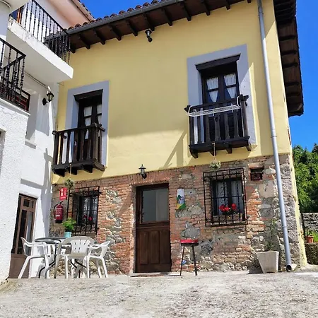 La Casina De La Caleyona, Parres - Tatil Evi Llanes